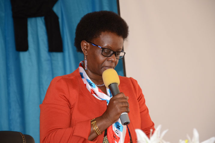 Komiseri Mukasine Marie Claire ageza ijambo ku banyamuryango ba RPF Inkotanyi