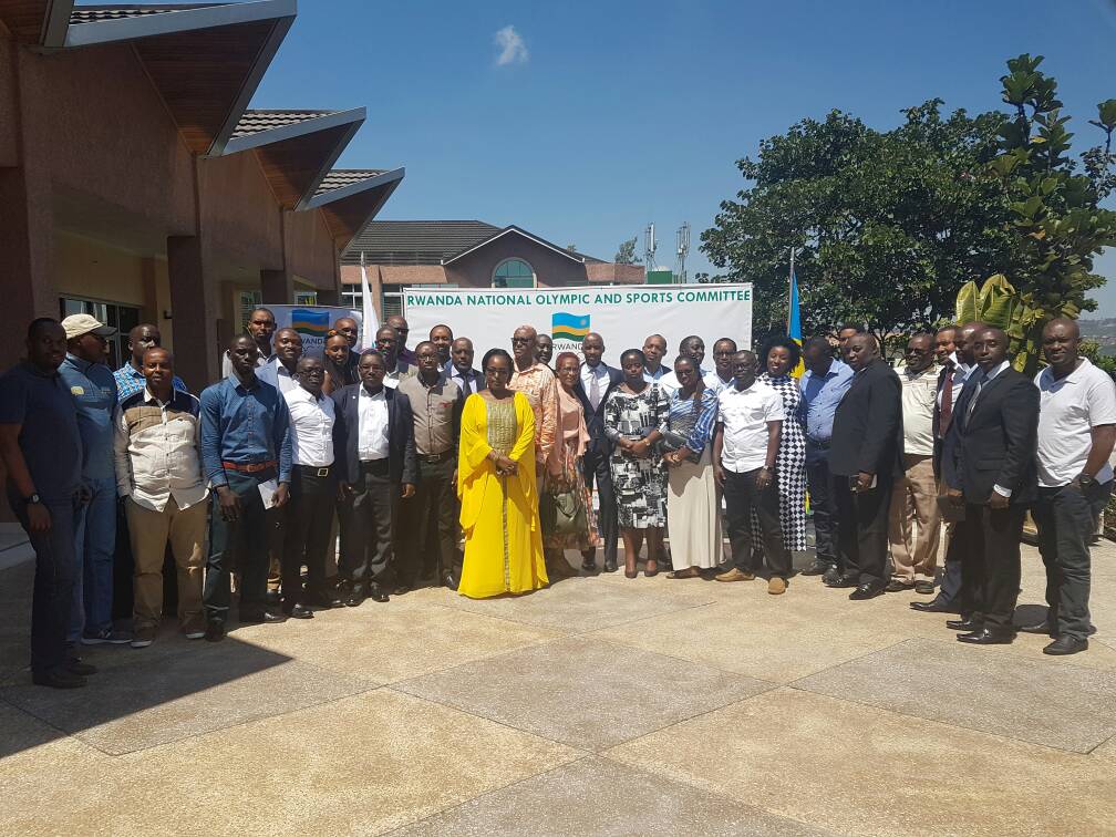 Abayobozi b'amashyirahamwe y'imikino itandukanye bari bitabiriye inama