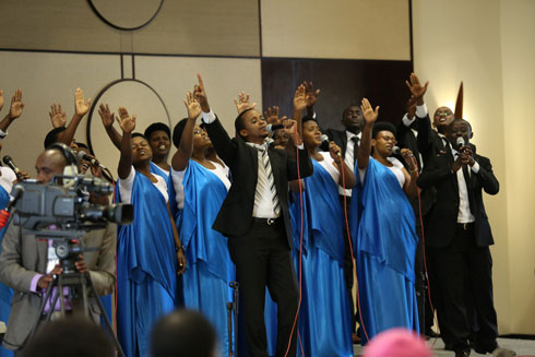 Korari yasusurukije abitaribiriye Prayer breakfast.