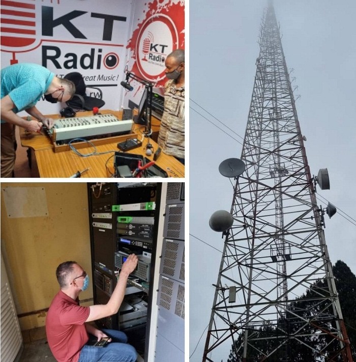 Abashinzwe tekiniki ya KT Radio bayikurikiranira hafi kugira ngo igere ku bayumva nta makemwa