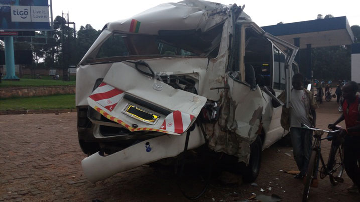 Imodoka ya Sotra Tours yakoze impanuka ku bw