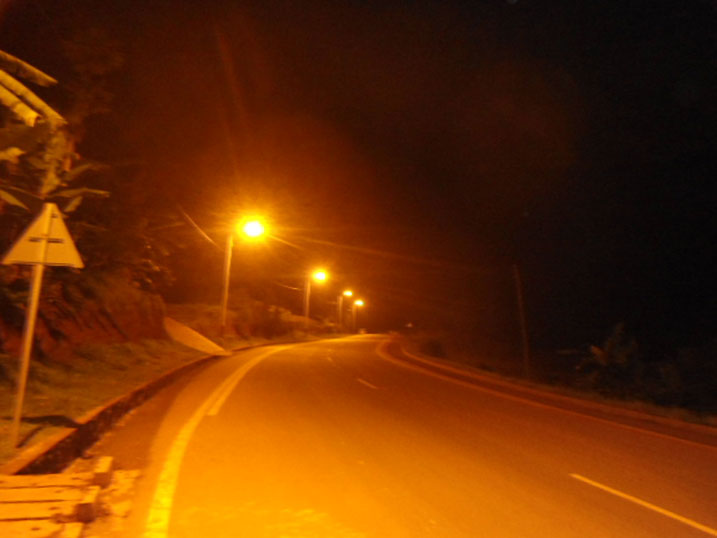 Ahageze amashanyarazi amurika ku mihanda haracyeye.