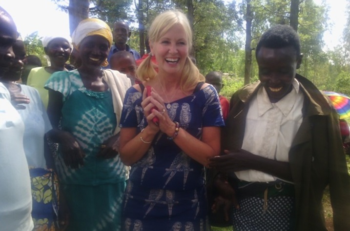 Ku maso y'abatanze amatungo n'abayahawe hari ibyishimo bidasanzwe.