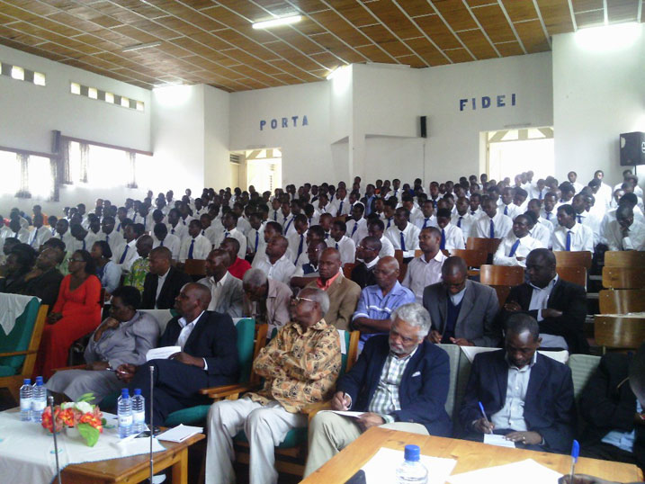 Kuba Filozofiya yigwa mu bihaye Imana gusa ngo byatumye abagore baryamirwa mu kuyiga.