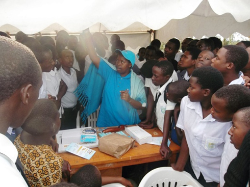 Kwigisha kuboneza urubyaro bikorwa mu byiciro bitandukanye by