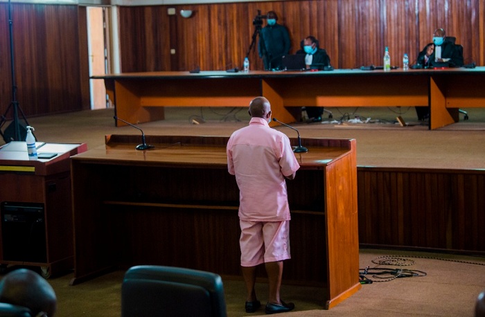 Umwunganizi wa Rusesabagina yabuze asabirwa ibihano