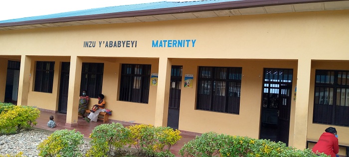 Ababyeyi bishimira ko basigaye babyarira ahantu heza