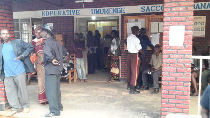 Aha hari mu ma saa kumi n