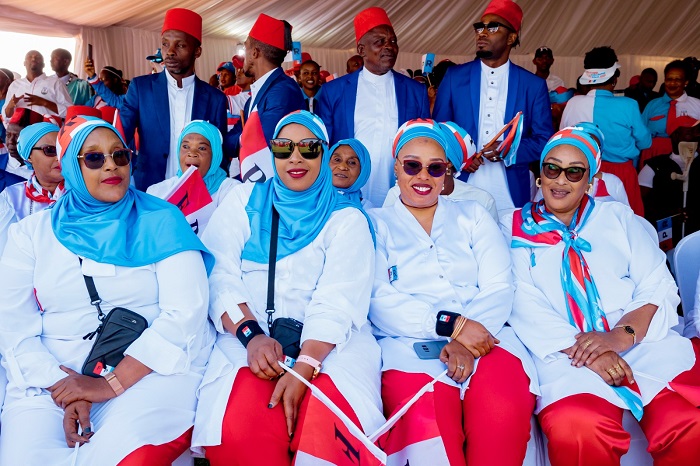 Kuri ubu ngo intero ni ndi Umunyarwanda