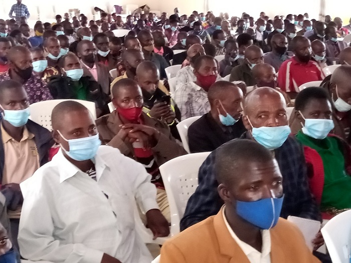 Abayobozi basabwe gukurikiranira hafi abaturage babo batanga amafaranga ya mituweri y