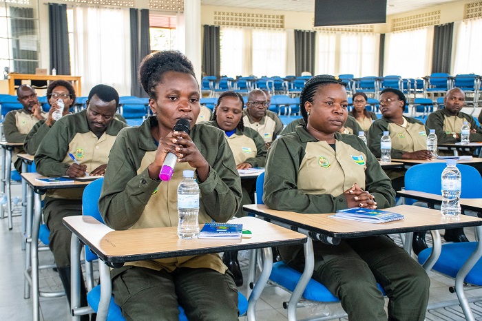 Bahawe umwanya wo gusangira ubunararibonye