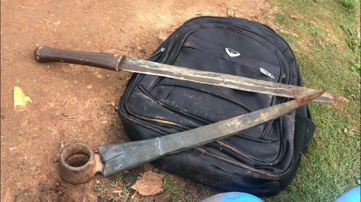 Ibikoresho uwarashwe yari yitwaje