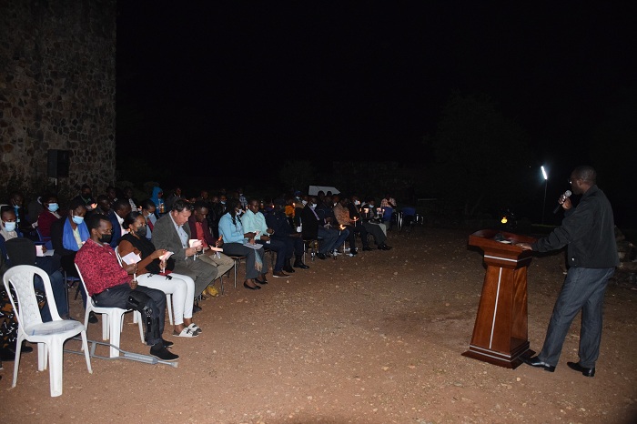 Abakozi ba NIRDA bakoze umugoroba wo Kwibuka bagenzi babo baganira ku mateka ya Jenoside