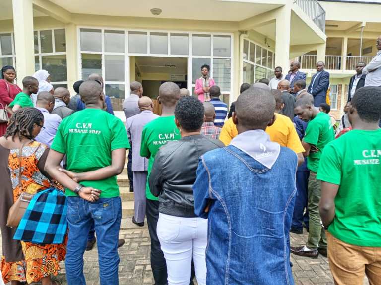 Babanje gusobanurirwa amateka ya Jenoside i Murambi muri rusange