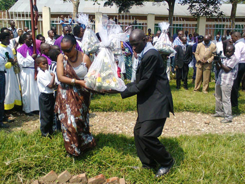 Ambasaderi Mukangira Jacqueline n