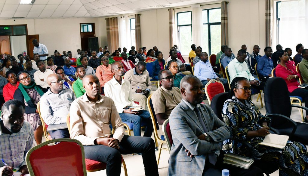 Abakozi b'Akarere ka Gakenke bahawe ikiganiro ku ruhare inzego z'ibanze zagize muri Jenoside yakorewe Abatutsi