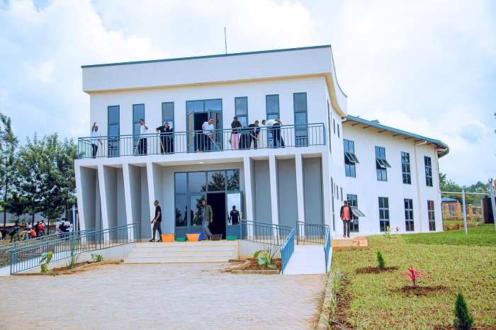 Basukuye ku rwibutso rwa Mukarange mu rwego rwo kwitegura Kwibuka ku nshuro ya 31