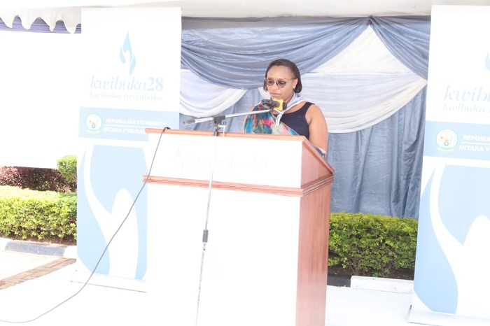 Minisitiri w'Uburezi, Dr. Valentine Uwamariya na we yitabiriye uwo muhango