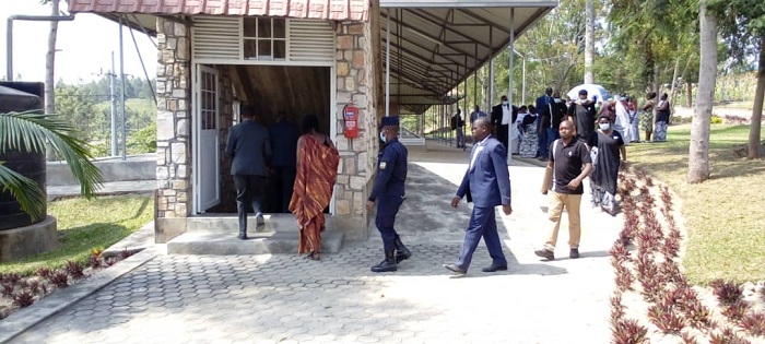 Basuye urwibutso rwa Kinazi