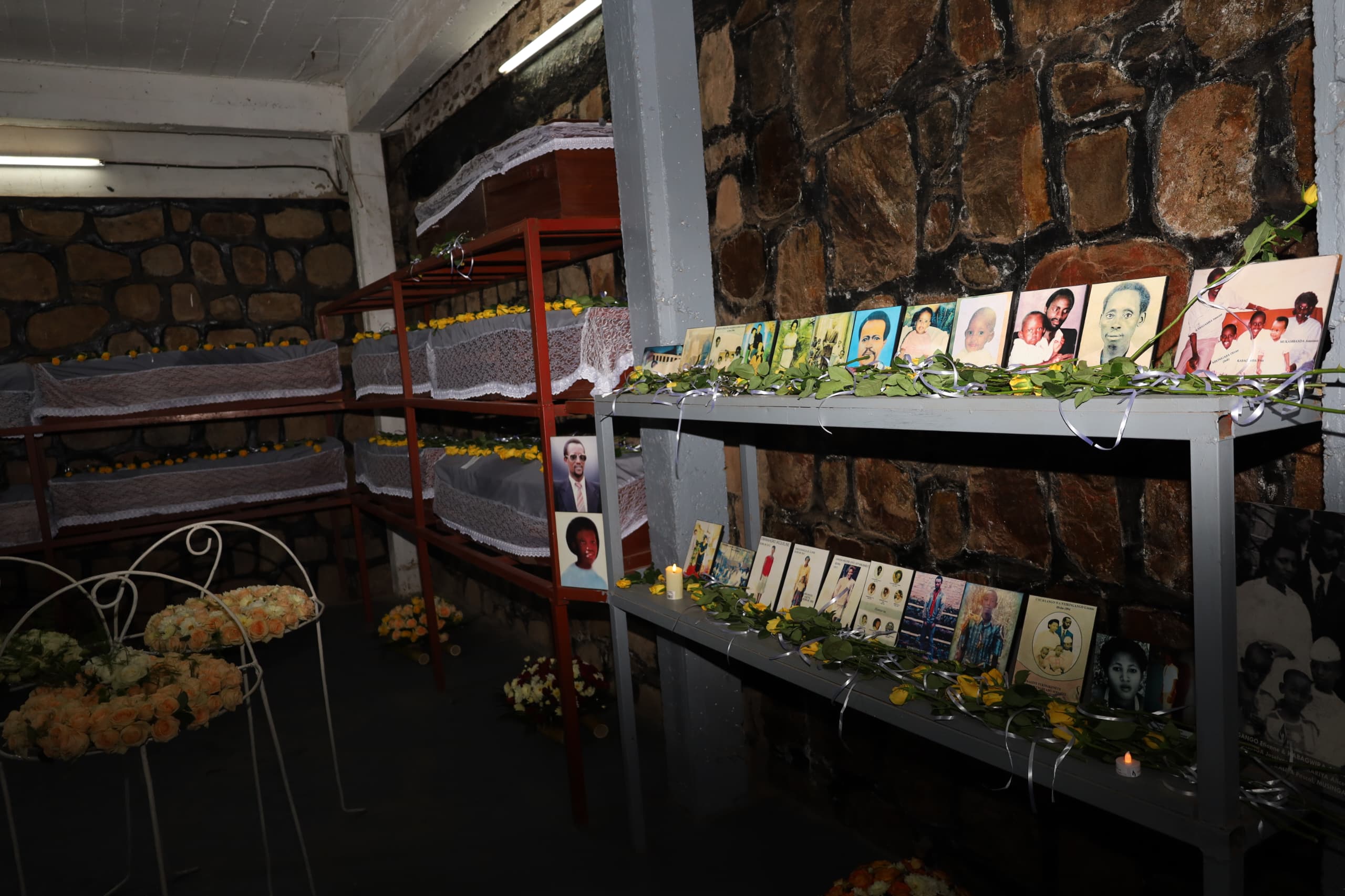 Abashyinguye mu rwibutso rwa Gikondo ruri kuri paruwasi