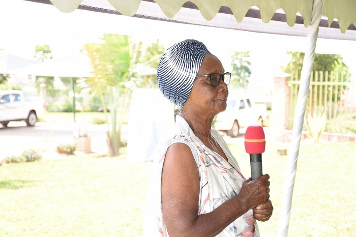 Mukanziza avuga ko hari amakuru bagitegereje y'ababo bakoreraga Leta bishwe muri Jenoside