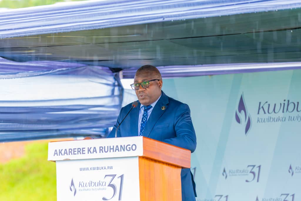 Minisitiri w'Ubutegetsi bw'Igihugu, Dr Patrice Mugenzi 