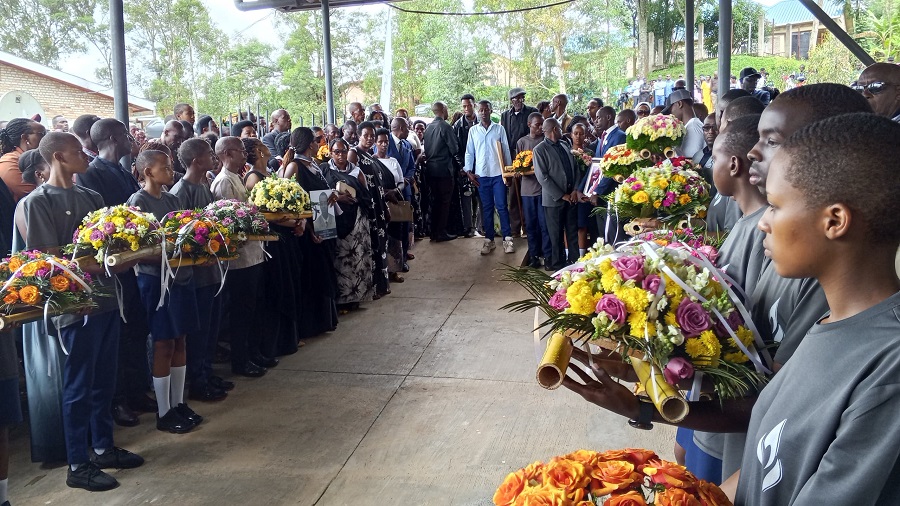 Urwibutso rwa Kabagari ni rumwe mu zisabirwa kwitabwaho kuko rufunganye kandi ntaho wasanga amateka y'abaruruhukiyemo