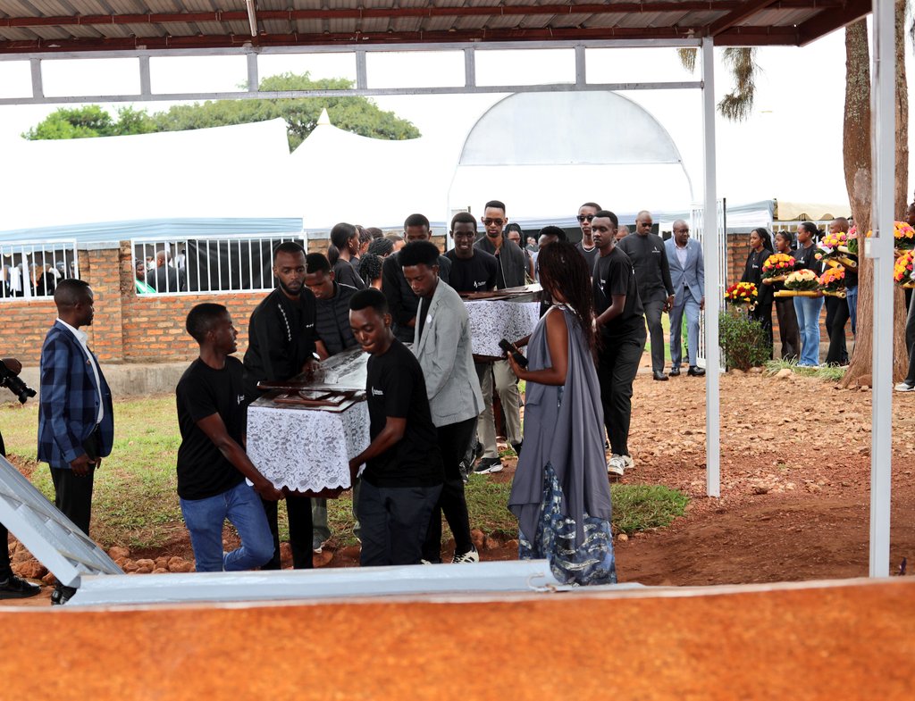 Hashyinguwe mu cyubahiro imibiri y'Abatutsi bishwe muri Jenoside