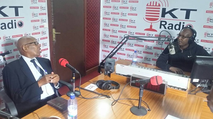 Aha Kwizera Charles yari yakiriye Pasiteri Ezra Mpyisi mu kiganiro Inspiration on Sunday kuri KT Radio