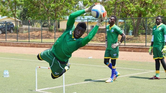 Kwizera Olivier ni umwe mu banyezamu b