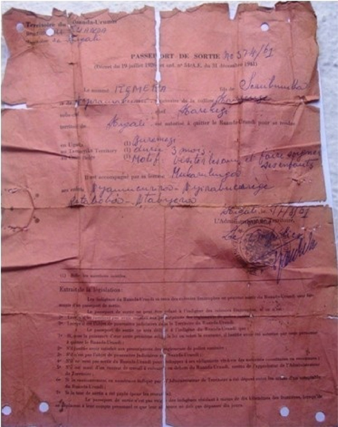 Passeport de sortie yakoreshwaga mu gihe cy'ubukoloni