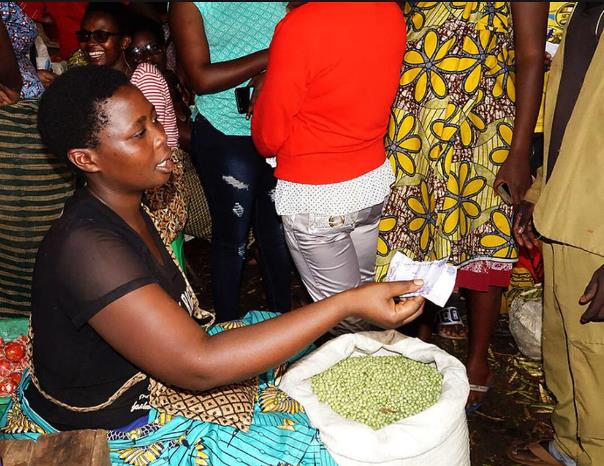 Amashaza ari mu bihahwa cyane mu minsi mikuru