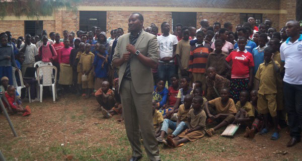 Leandre Karekezi, umuyobozi w