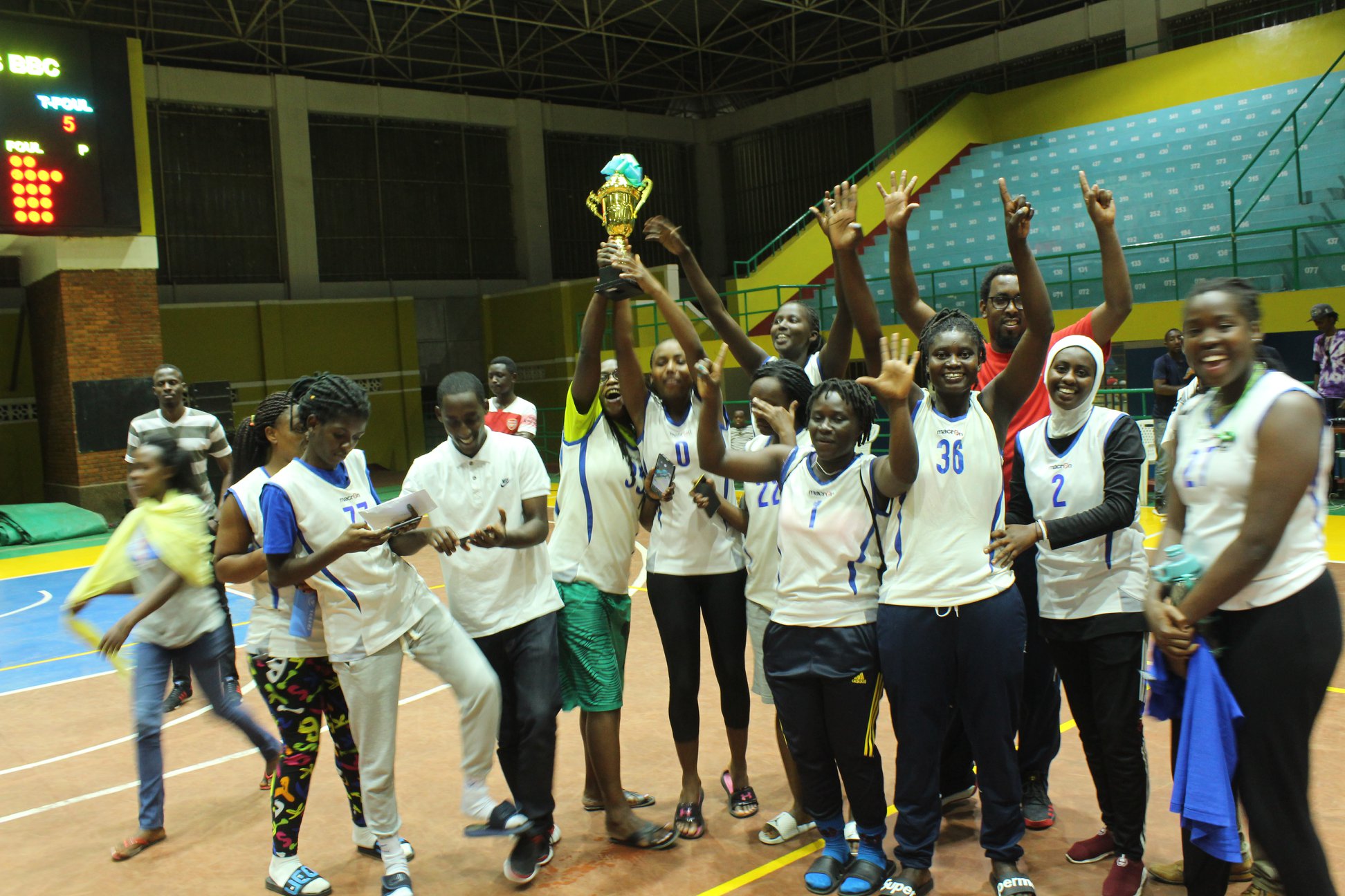 Mu Bakobwa, IPRC y'Amajyepfo yahigitse andi makipe yegukana igikombe