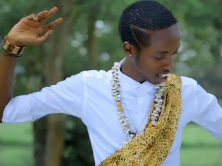 Lil G atangaza ko agiye muri USA kubonana n