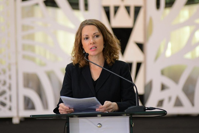 Lisa Biasillo, umuyobozi wa Green Hills Academy