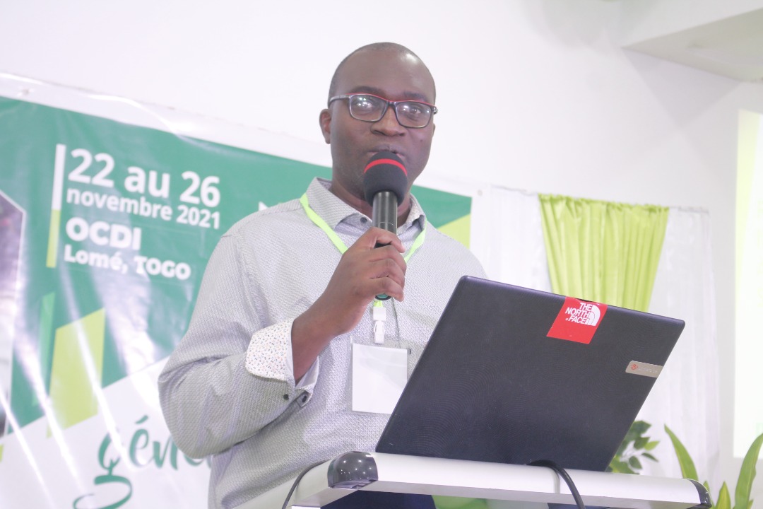 Benjamin Holl ushinzwe tekiniki z'amajwi wo muri Kameruni