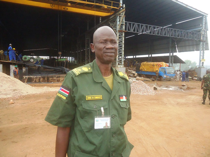 Lt. Col. Chindut waturutse muri Sudani y'Epfo avuga ko ingufu z'amashanyarazi n'umutekano ari magirirane.