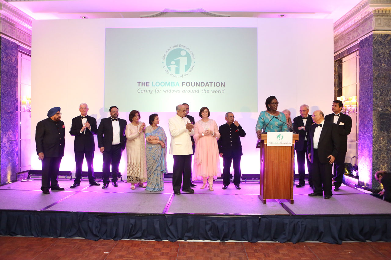 Madame Jeannette Kagame ubwo yagezaga ijambo ku bitabiriye ibirori byo kwizihiza Umunsi Mpuzamahanga wo kuzirikana abapfakazi wahujwe n'isabukuru y'imyaka 20 y'Umuryango Loomba Foundation 