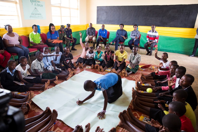 Madame Jeannette Kagame yaganiriye n