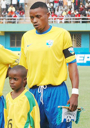 Mafisango yigeze kuba kapiteni w'Amavubi.