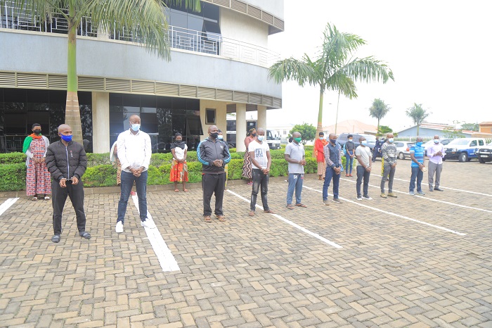 Barasaba imbabazi ko batazongera gucuruza magendu kandi ko baramutse bababariwe bagenda bakaba abafashamyumvire bagakangurira abandi babikora kubivamo kuko nta cyiza cyabyo