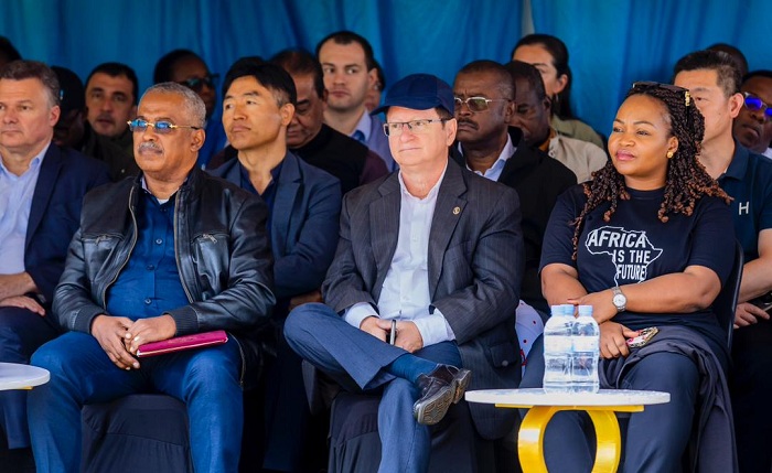 Abahagarariye ibihugu byabo mu Rwanda basezeranyi impunzi gukomeza kubakorera ubuvugizi 