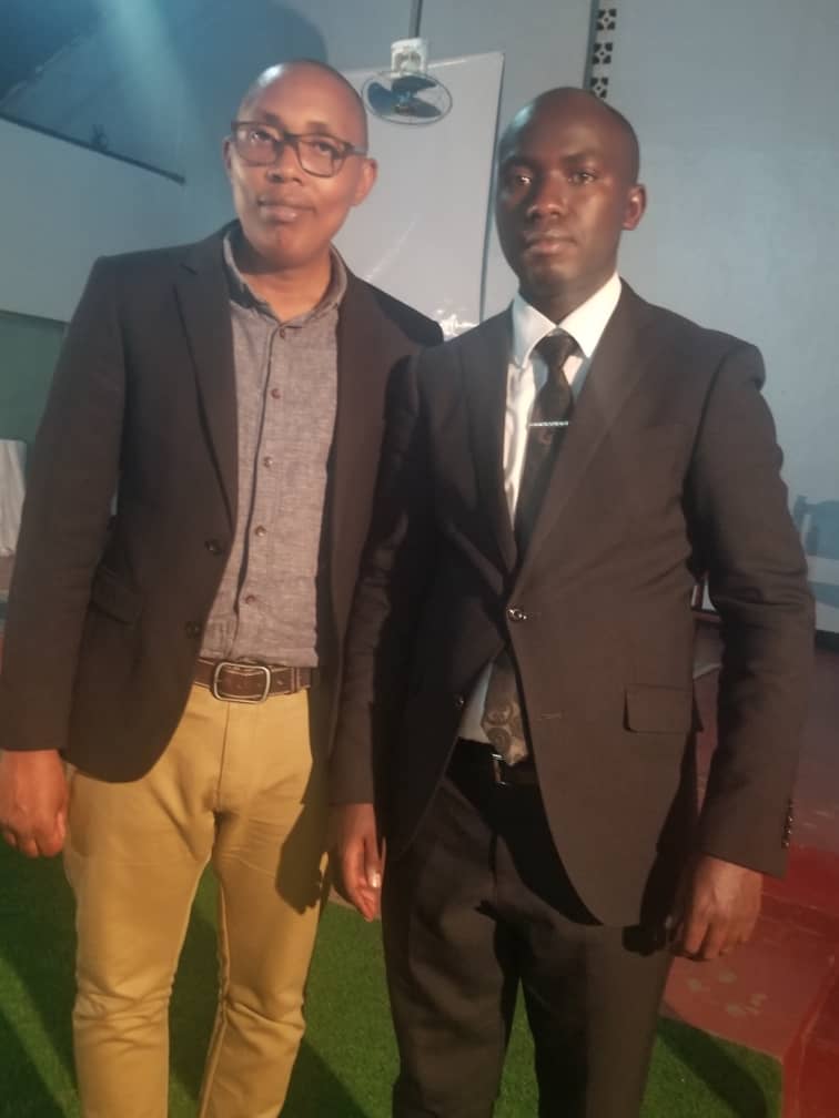 Mahoro Isaac n'umujyanama we Niyomwungeri Pierre, bavuga ko muri iyi minsi biyemeje kwagura ibikorwa