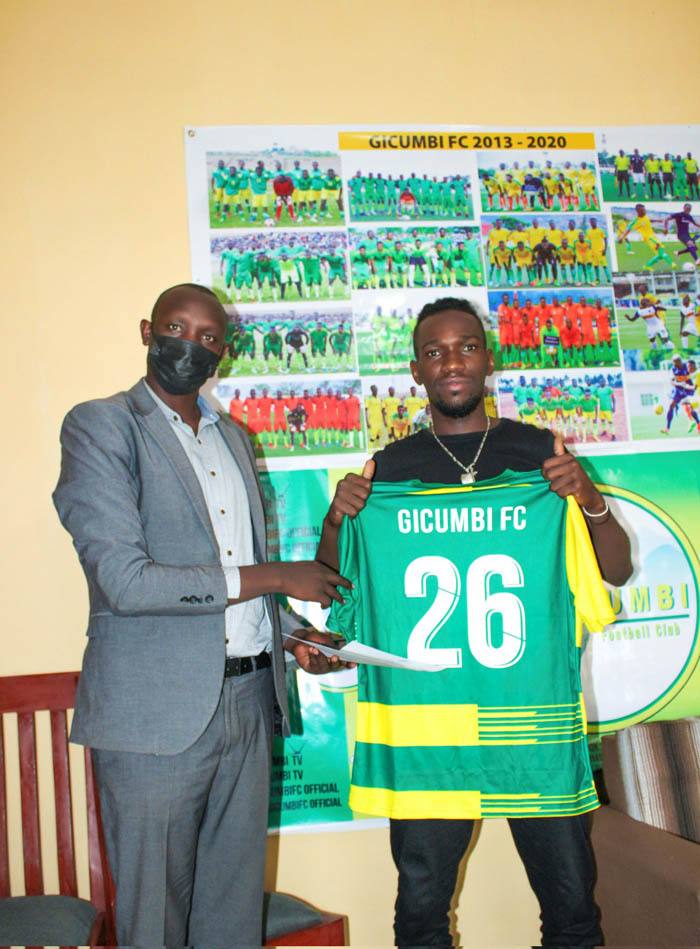 Malanda Destin Exauce wakinaga muri CARA FC y