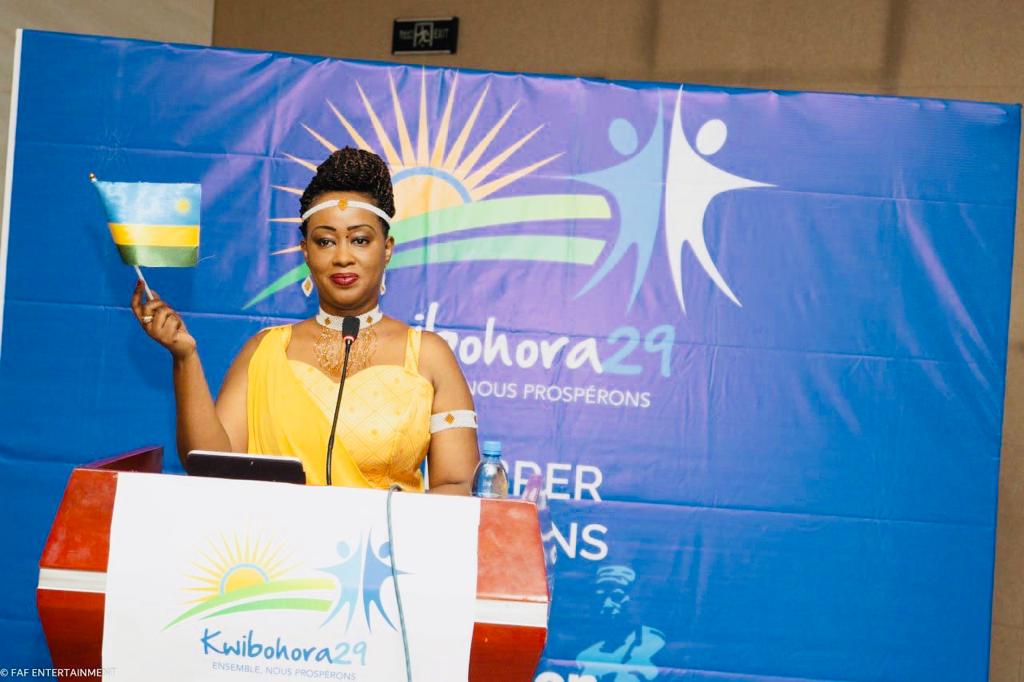 Alice Gasarabwe, Umuyobozi w'Umuryango w'Abanyarwanda baba muri Mali