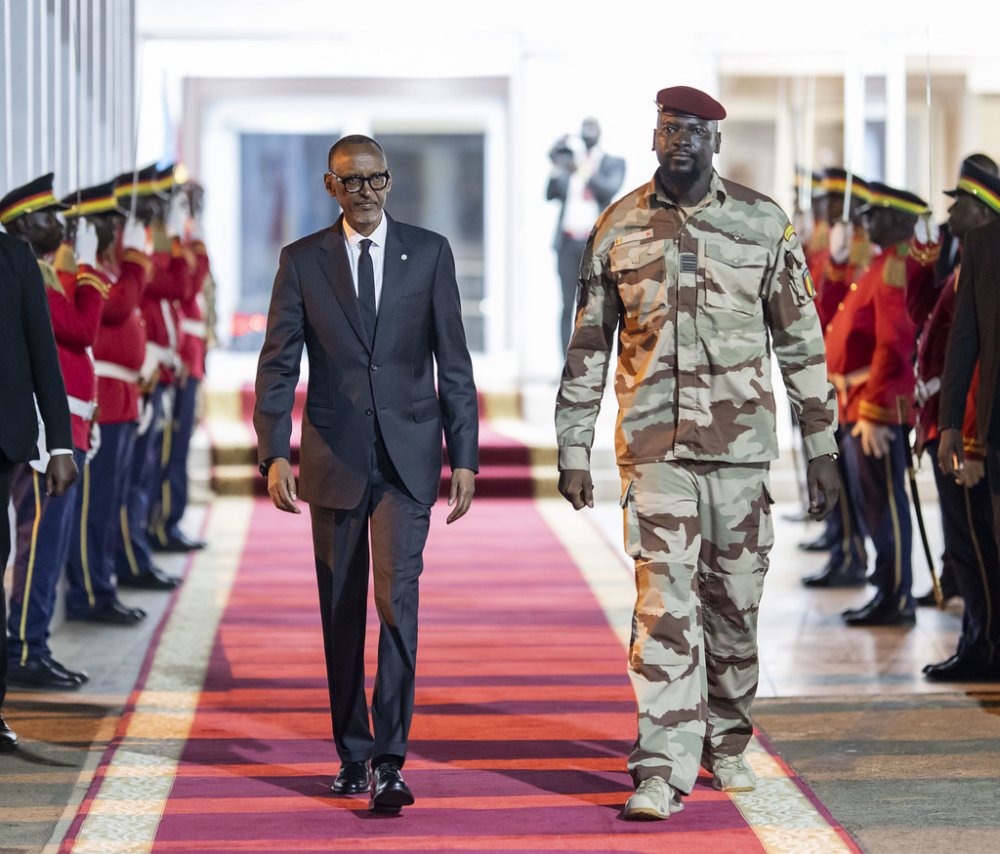 Perezida Kagame na we yari aherutse kugirira uruzinduko muri Guinée