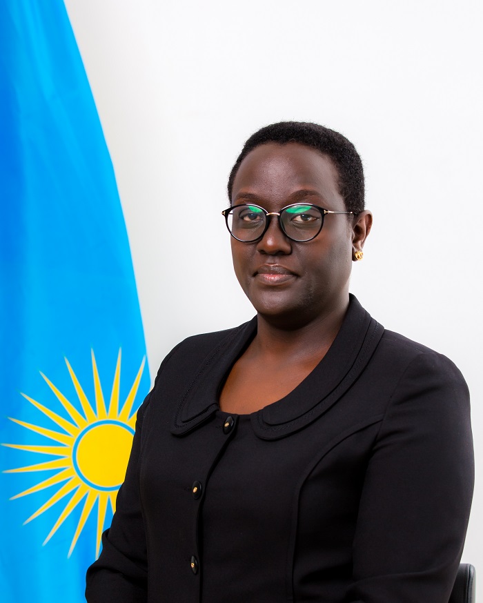 Minisitiri ushinzwe Ibikorwa by'Ubutabazi, Kayisire Marie Solange