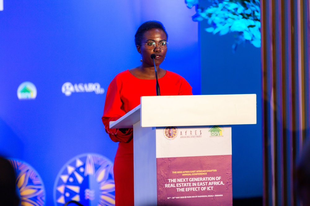 Marie Grace Nishimwe, Umuyobozi Mukuru w'Ikigo cy'Igihugu cy'Ubutaka