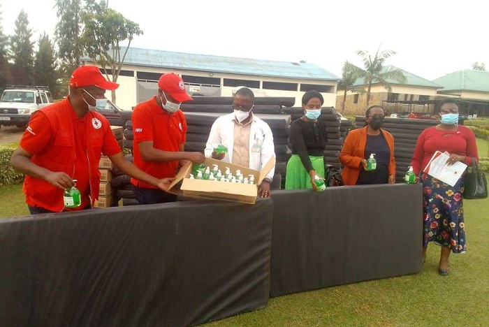 Hatanzwe matola n'isabune z'amazi bikenerwa kwa muganga